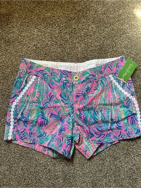 Lilly Pulitzer Pink Tropical Print Bermuda Shorts with Multicolor Leaves